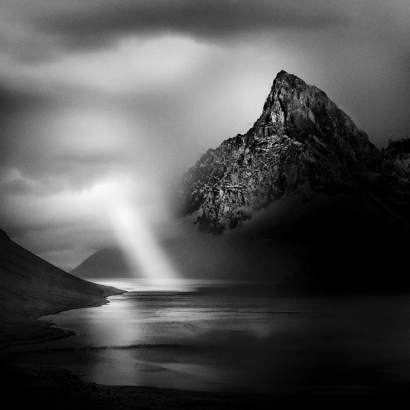 Black Mountain, image 07